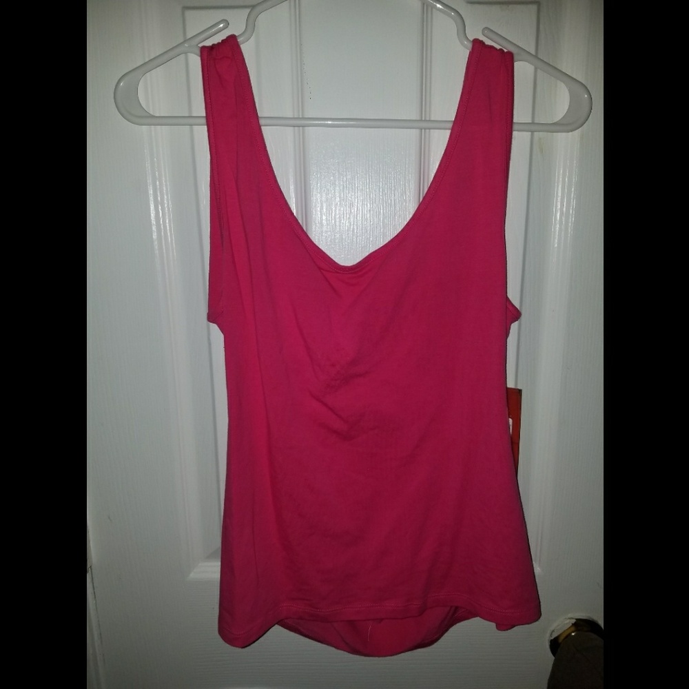 Women's large open back criss cross tank top shirt